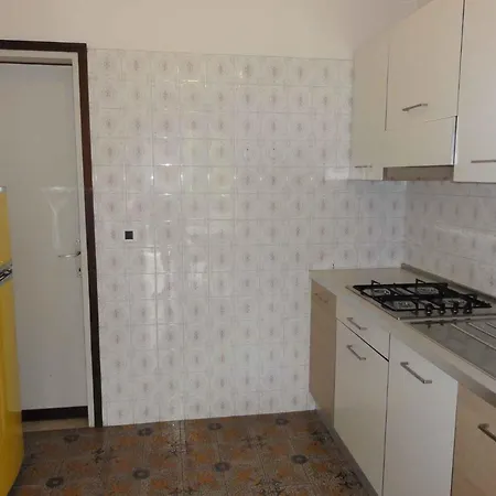 In 36524 Apartament